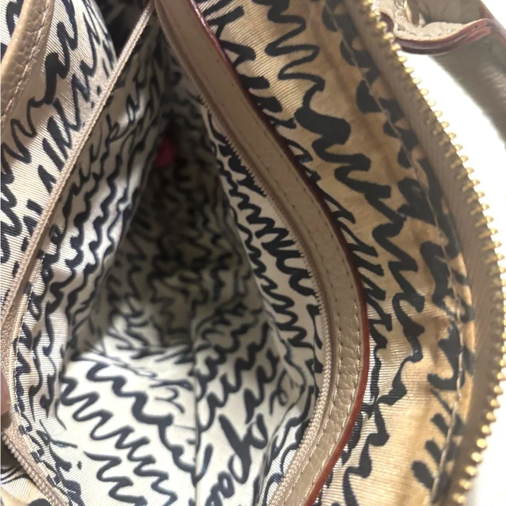 Kate Spade Baxter Street Marian Beige‎ Leather Satchel Purse Flaw Pen Mark C Pic